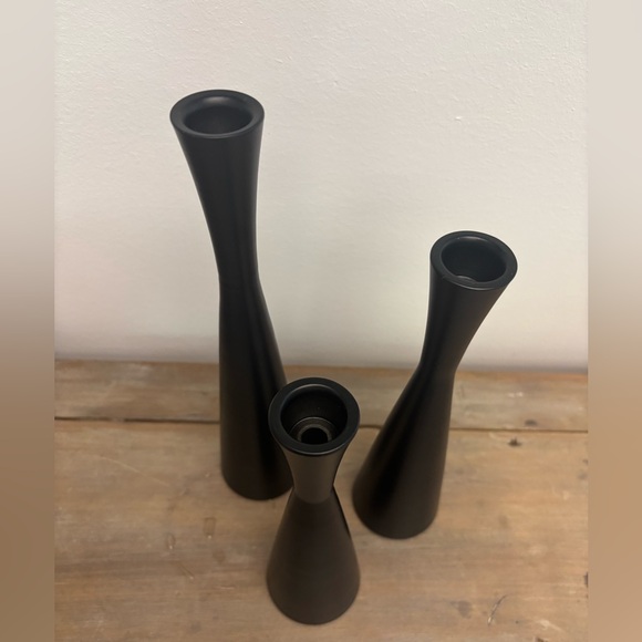 Metal Elegant Black Vase Set NWOT - Picture 2 of 2
